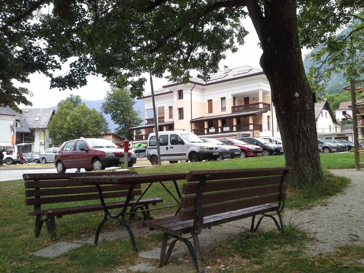 Apartments Vila Bovec Exterior foto